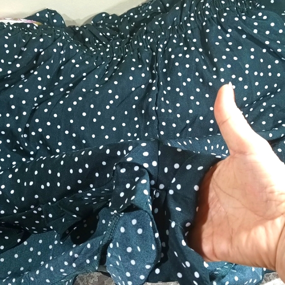 NWT Boohoo Plus Polka Dot Bardot Ruffle Playsuit Green& White Size 20 - Picture 15 of 16